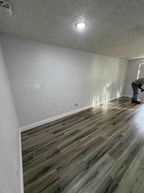 Image 6 of 18 For 9119 Tudor Drive E104