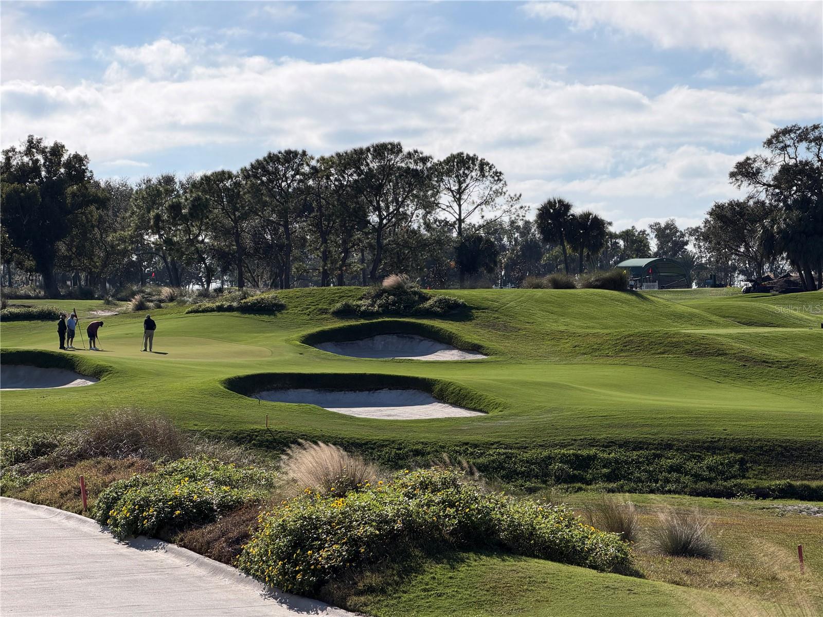 Image 2 of 7 For 841 Indian Rocks Road