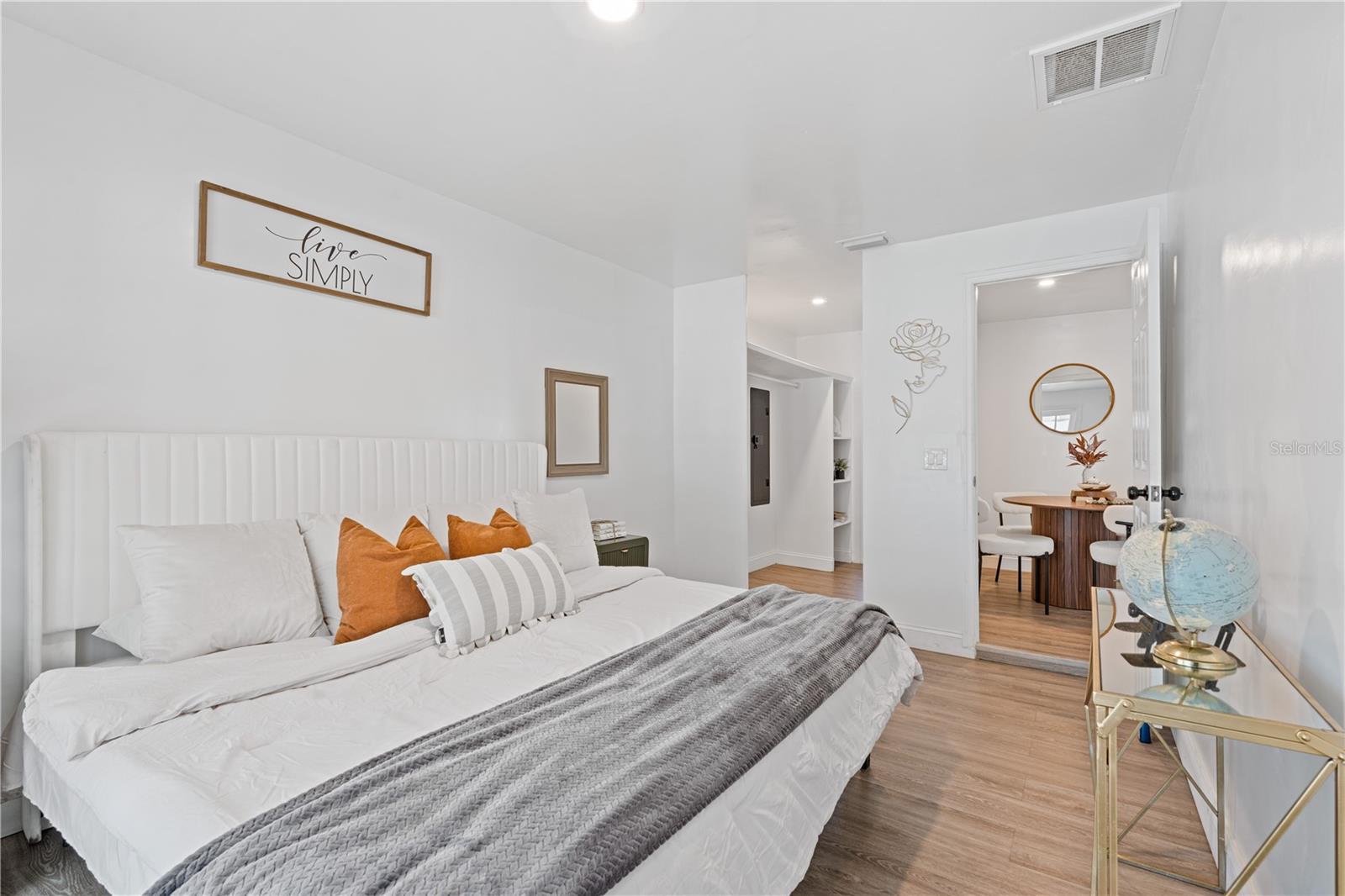 Image 10 of 28 For 4635 22nd Avenue N