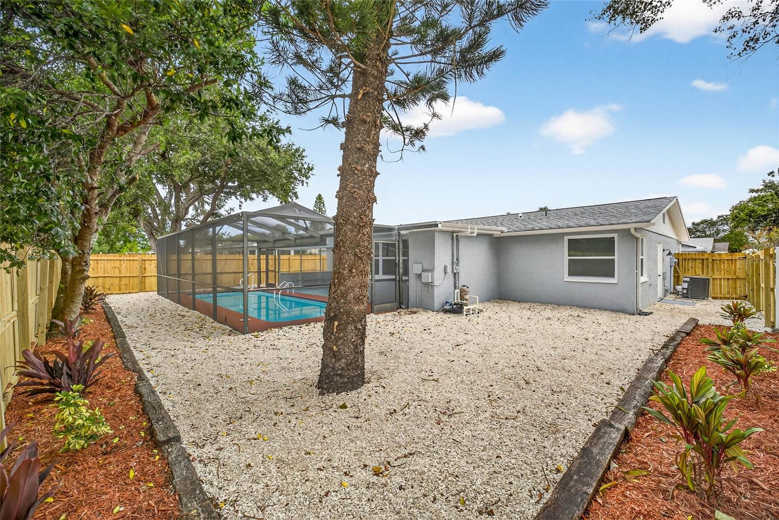 Image 15 of 15 For 8907 Farmington Lane