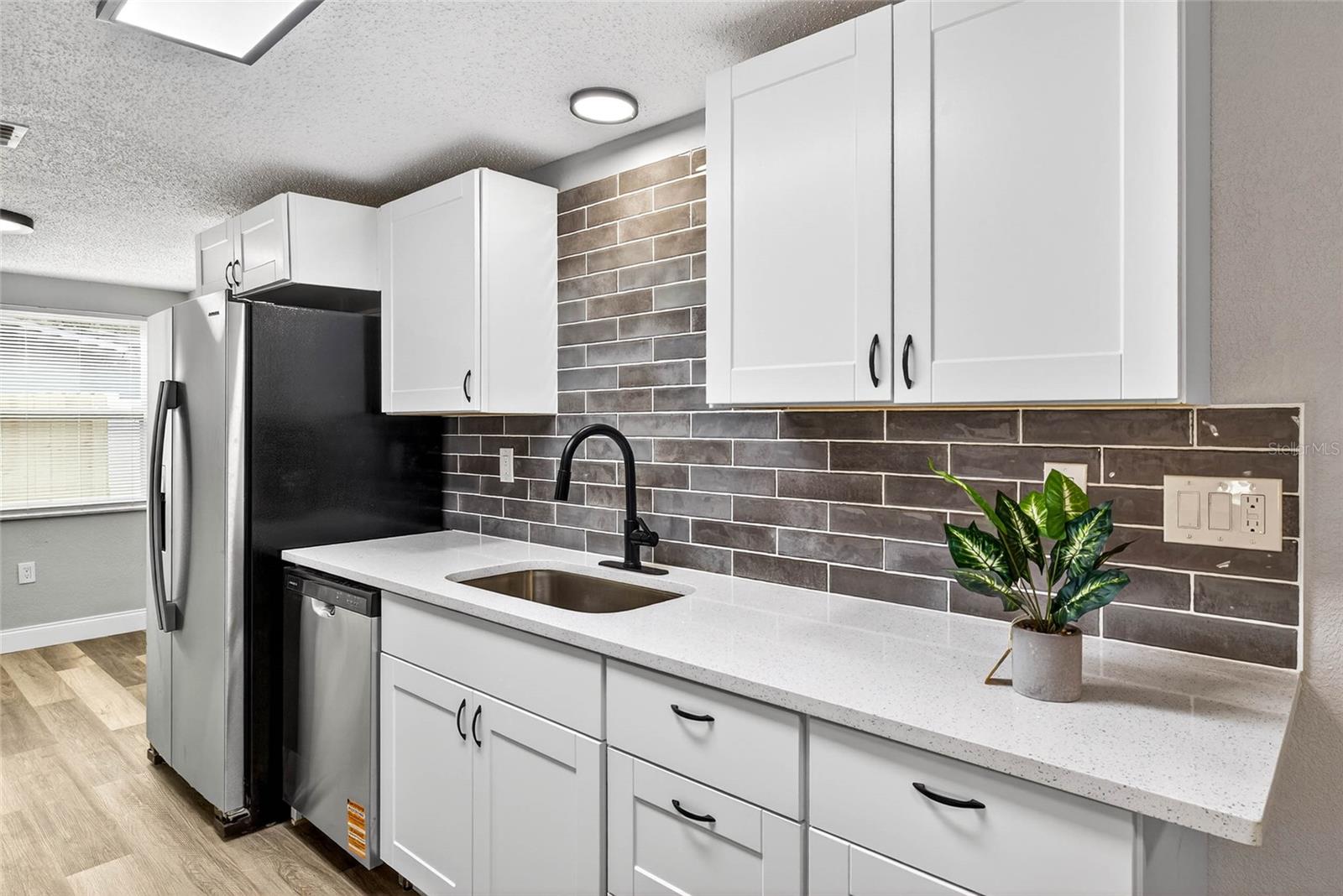 Image 7 of 15 For 8907 Farmington Lane