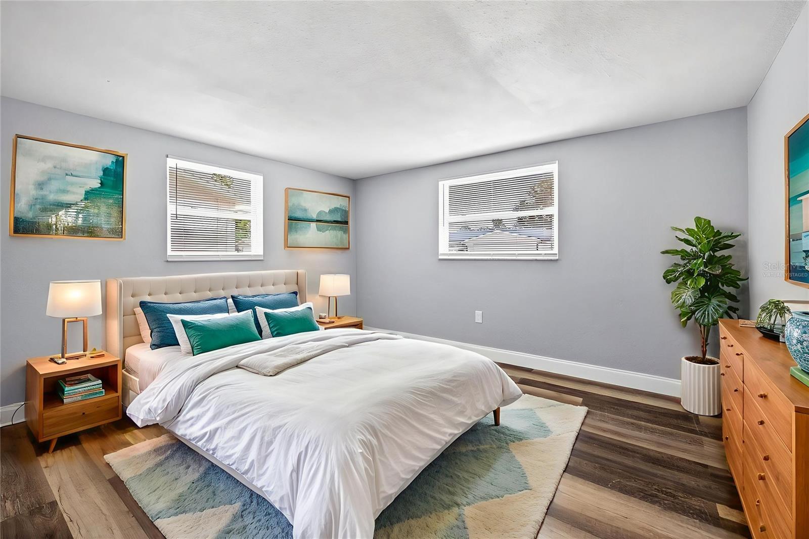 Image 9 of 15 For 8907 Farmington Lane