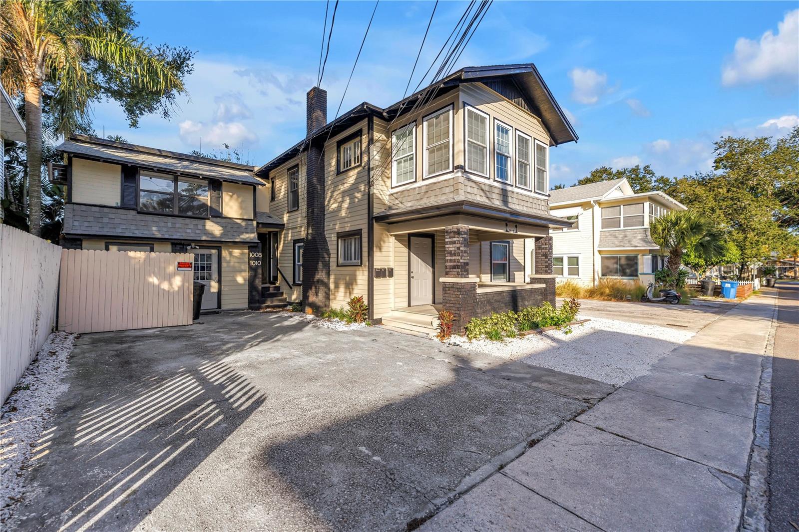 Image 47 of 54 For 1012 Granville Court N