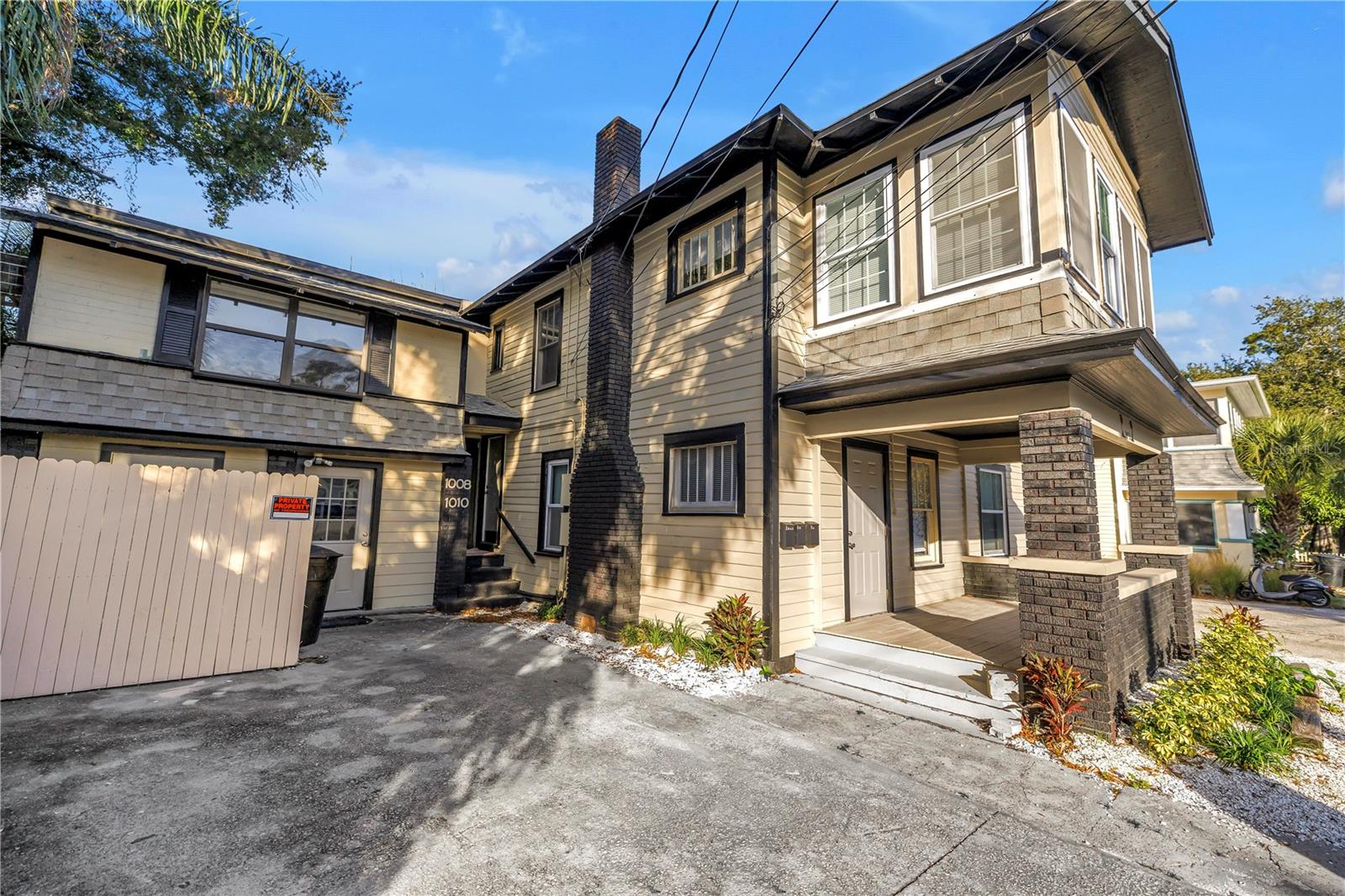 Image 48 of 54 For 1012 Granville Court N