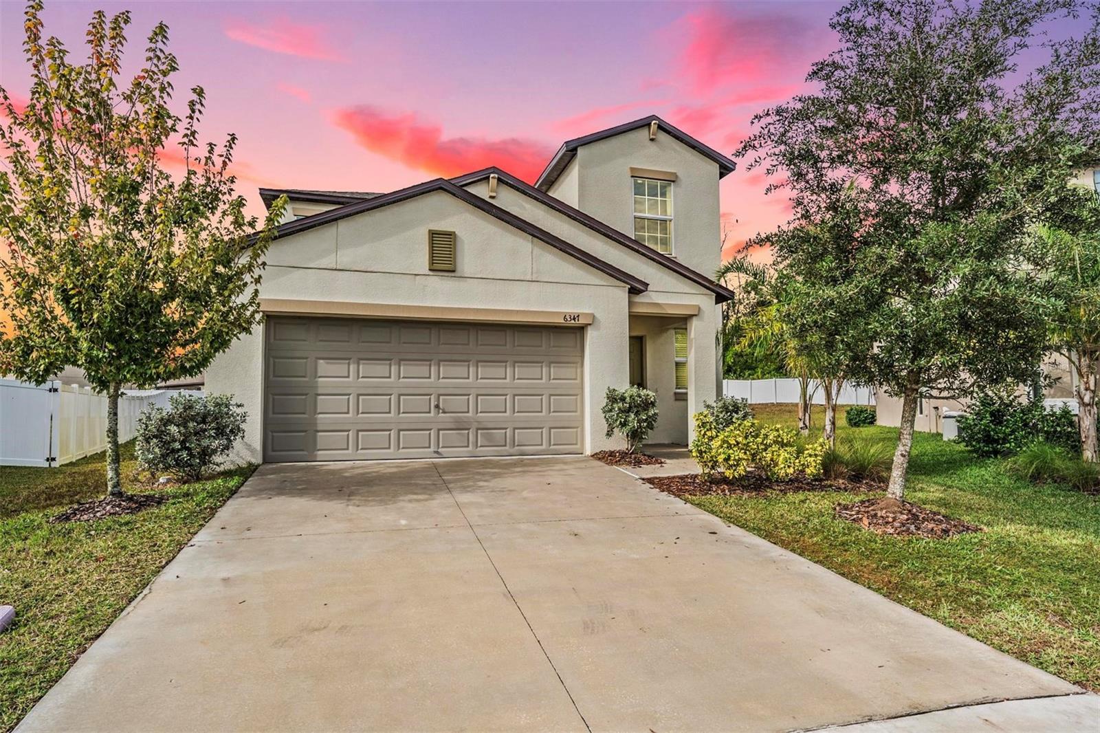 Listing photo id 0 for 6347 Ten Acre Court