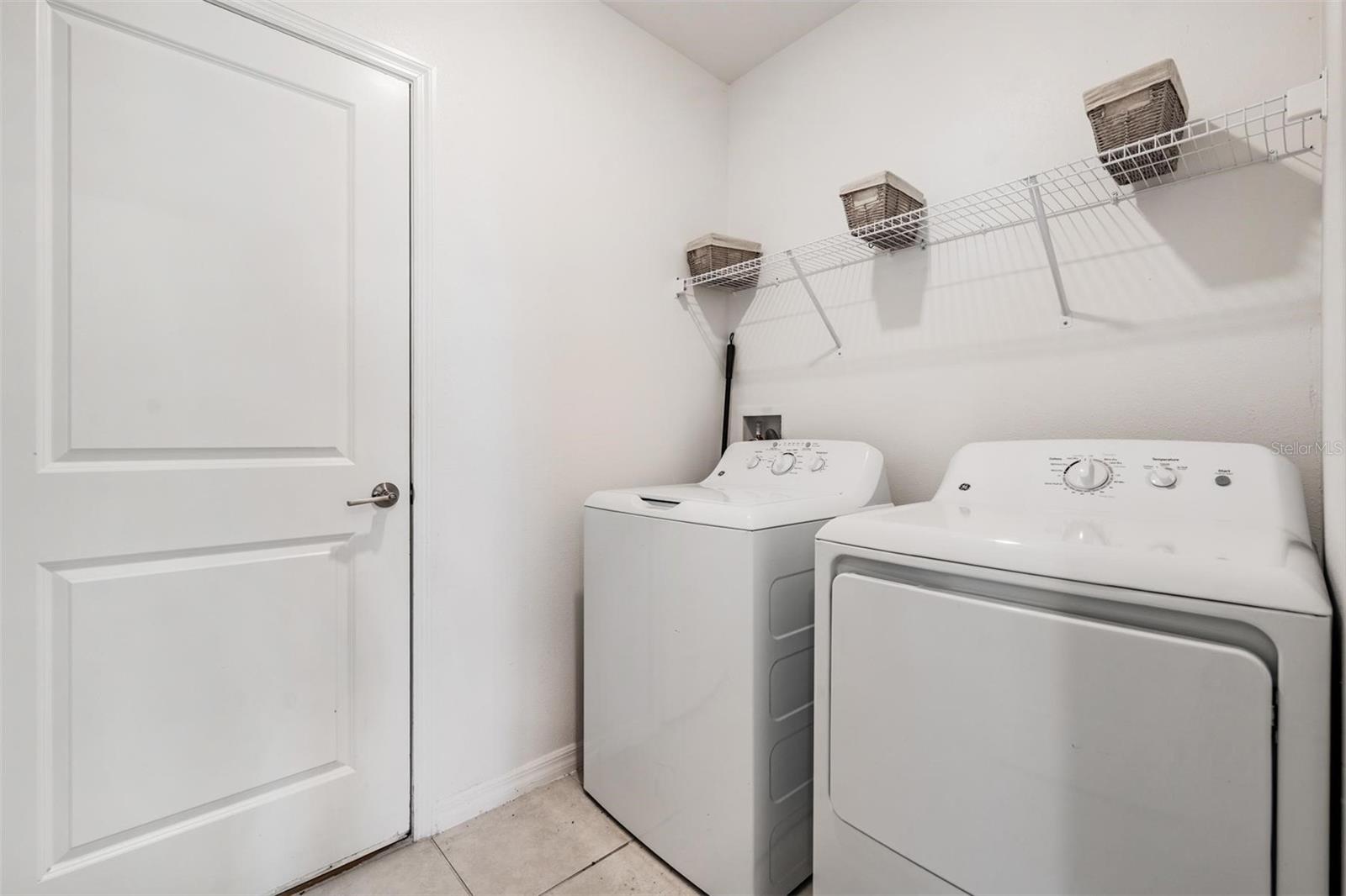 Listing photo id 21 for 6347 Ten Acre Court