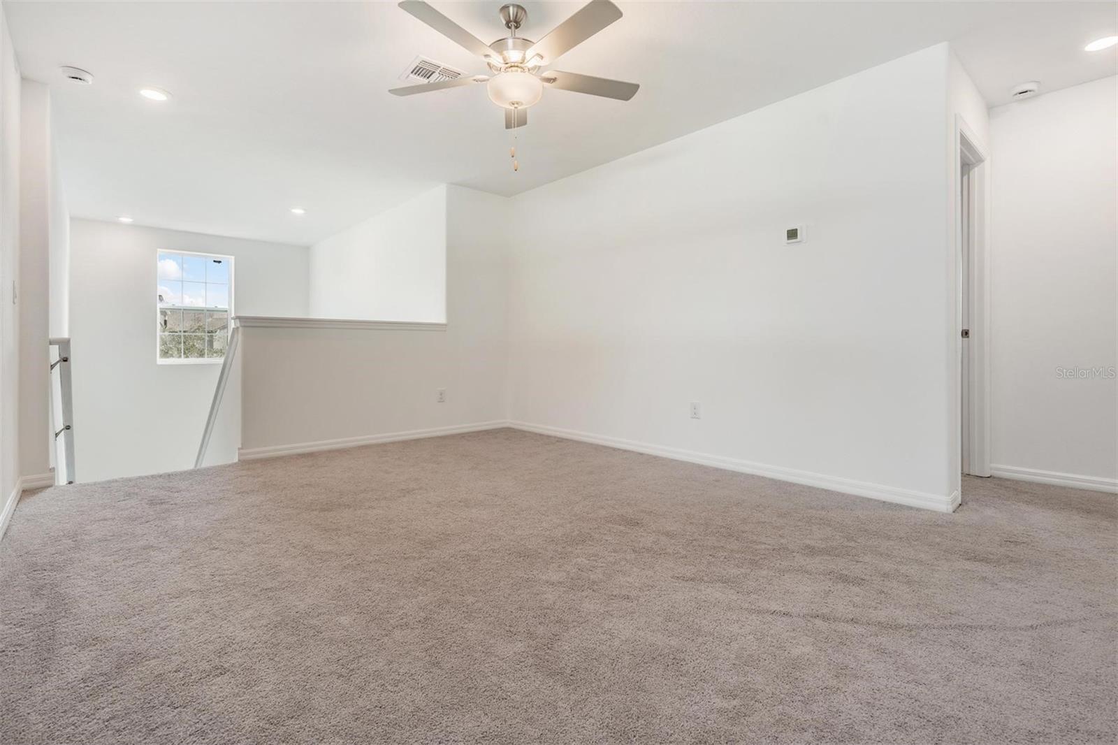 Listing photo id 22 for 6347 Ten Acre Court