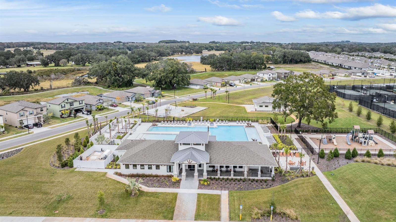 Listing photo id 37 for 6347 Ten Acre Court