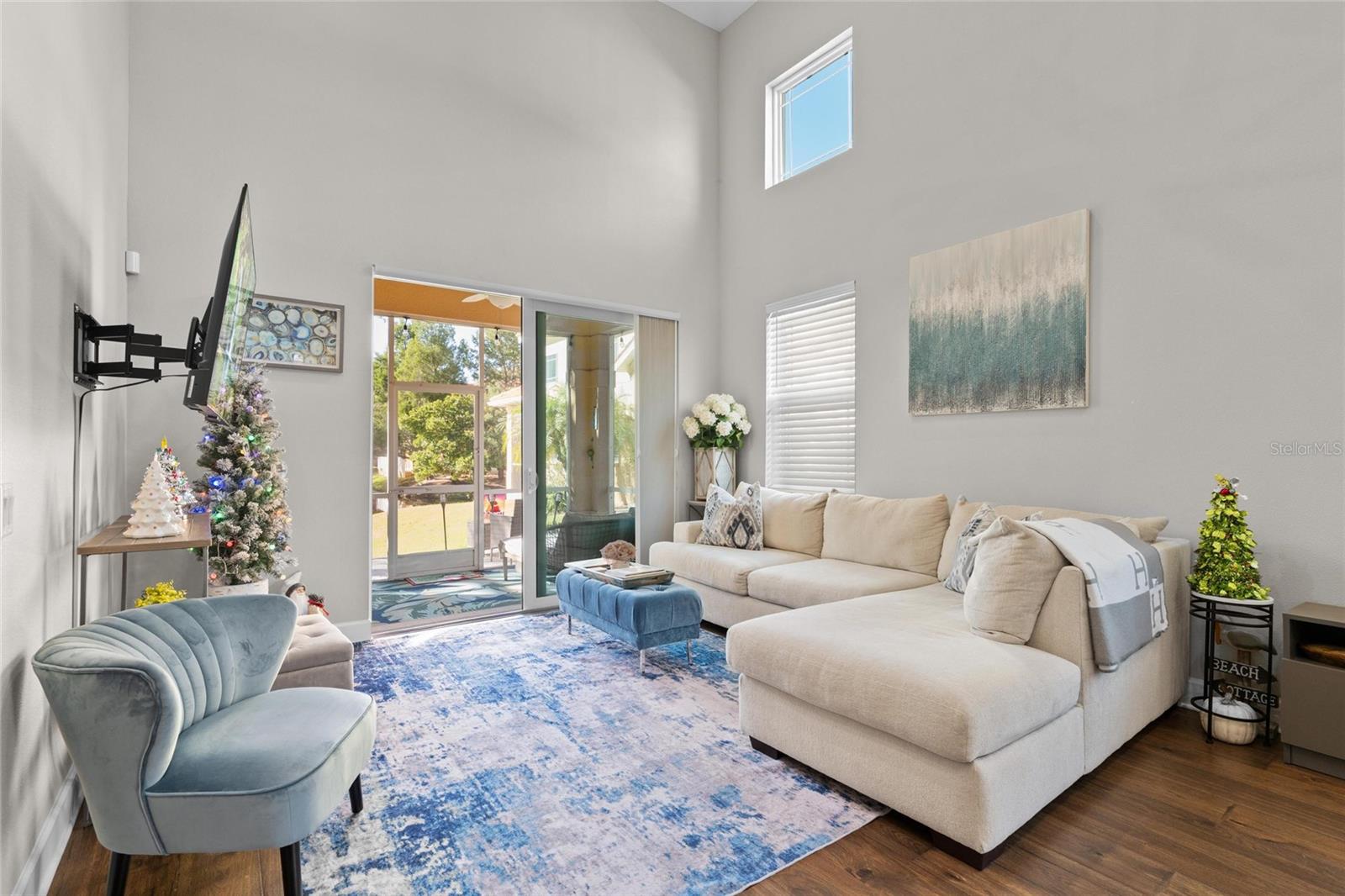 Image 13 of 52 For 1444 Ridge Terrace