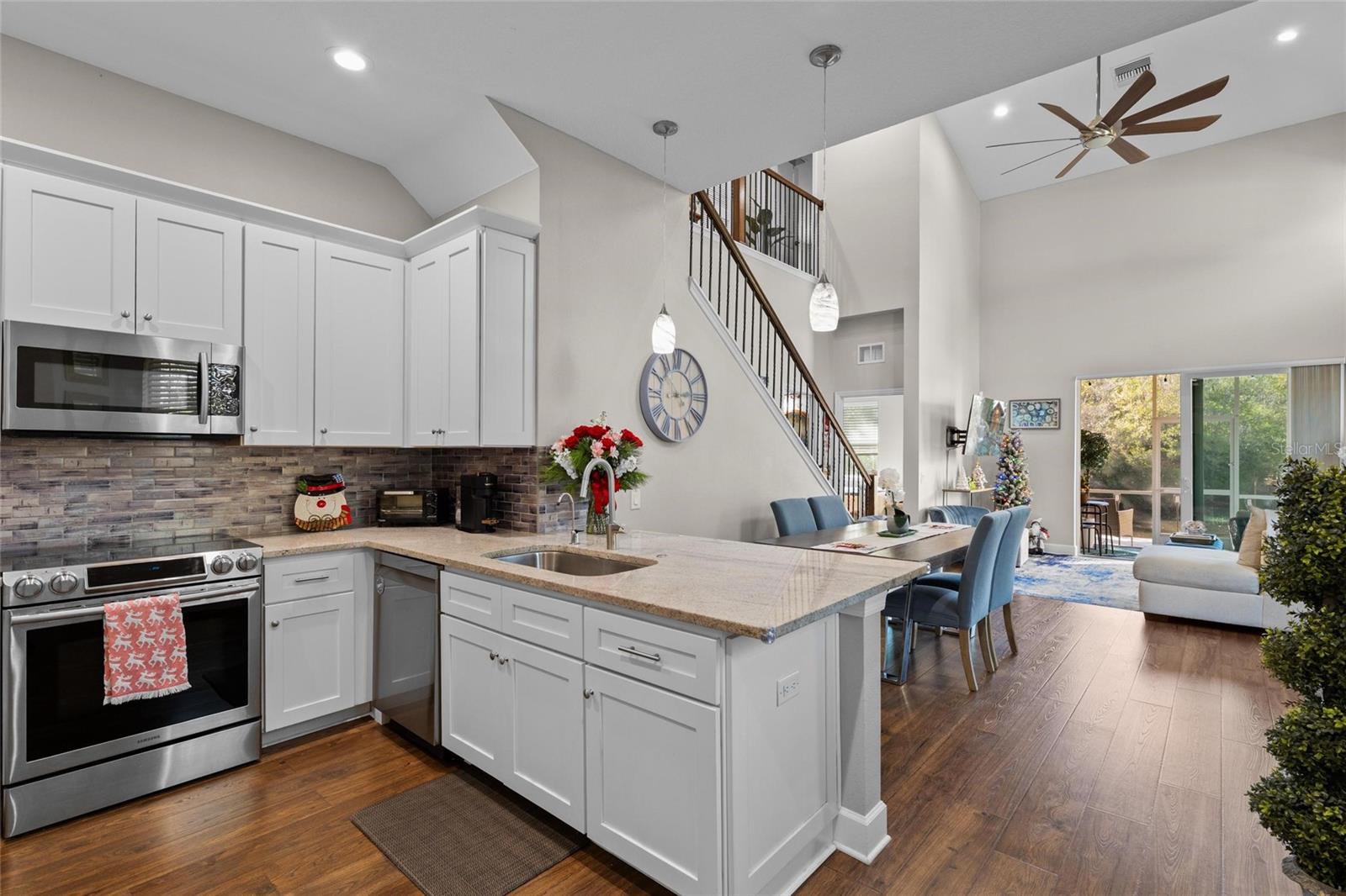 Image 38 of 52 For 1444 Ridge Terrace