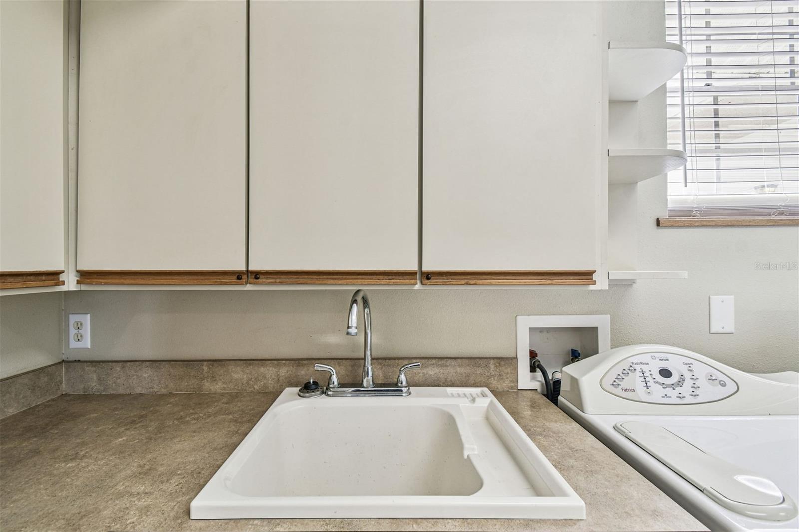 Image 29 of 51 For 3857 Orange Drive