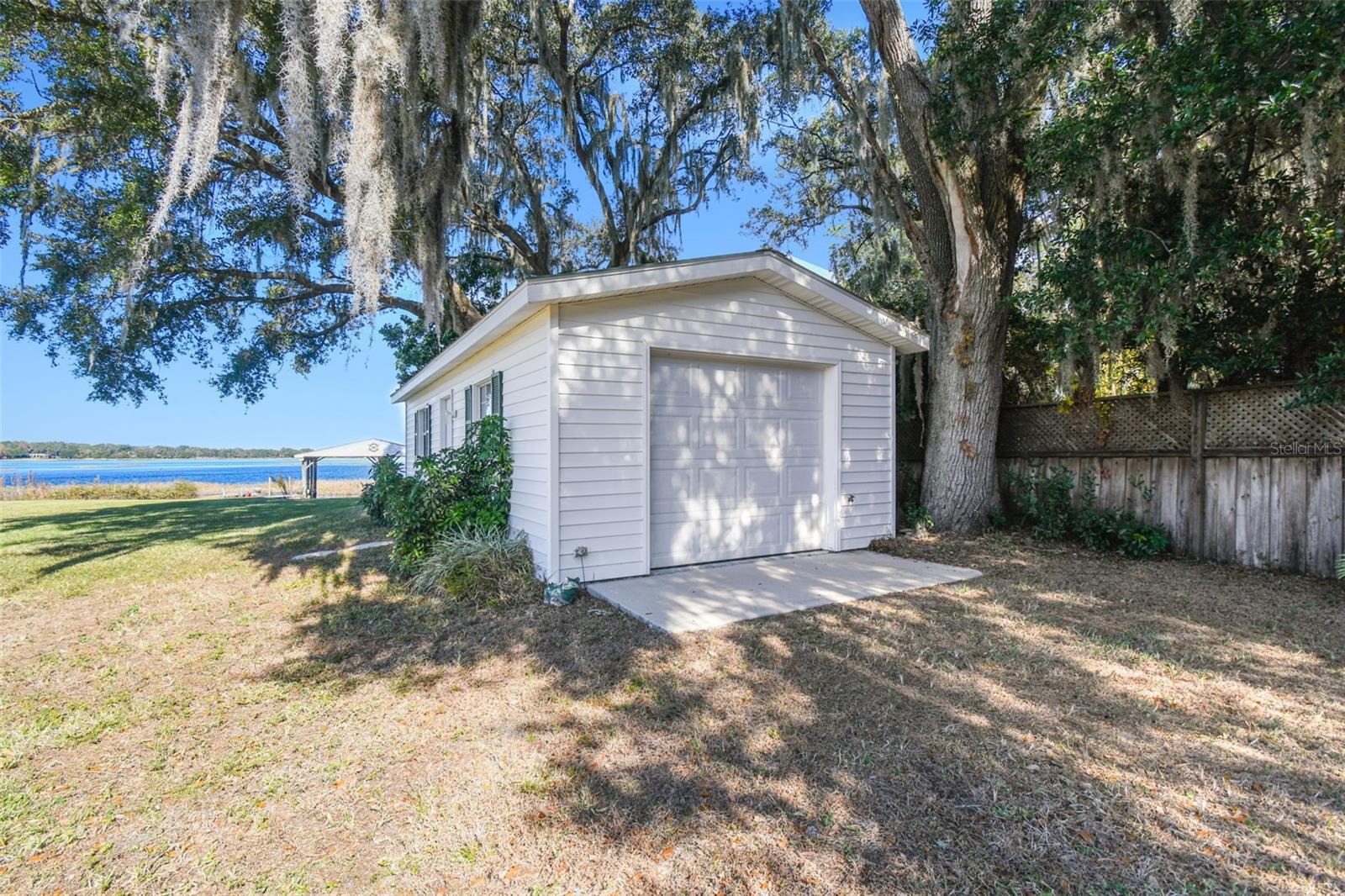 Image 5 of 51 For 3857 Orange Drive