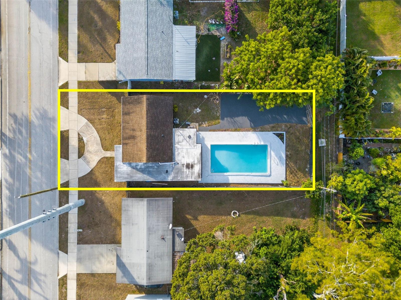 Image 31 of 33 For 3929 13th Avenue N