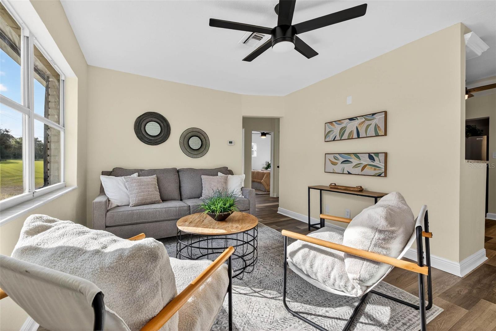 Image 7 of 33 For 3929 13th Avenue N