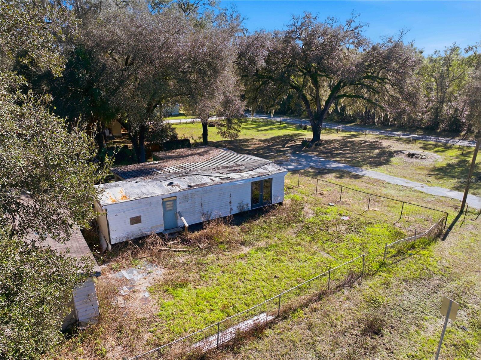 Image 13 of 15 For 4265 Illiana Terrace