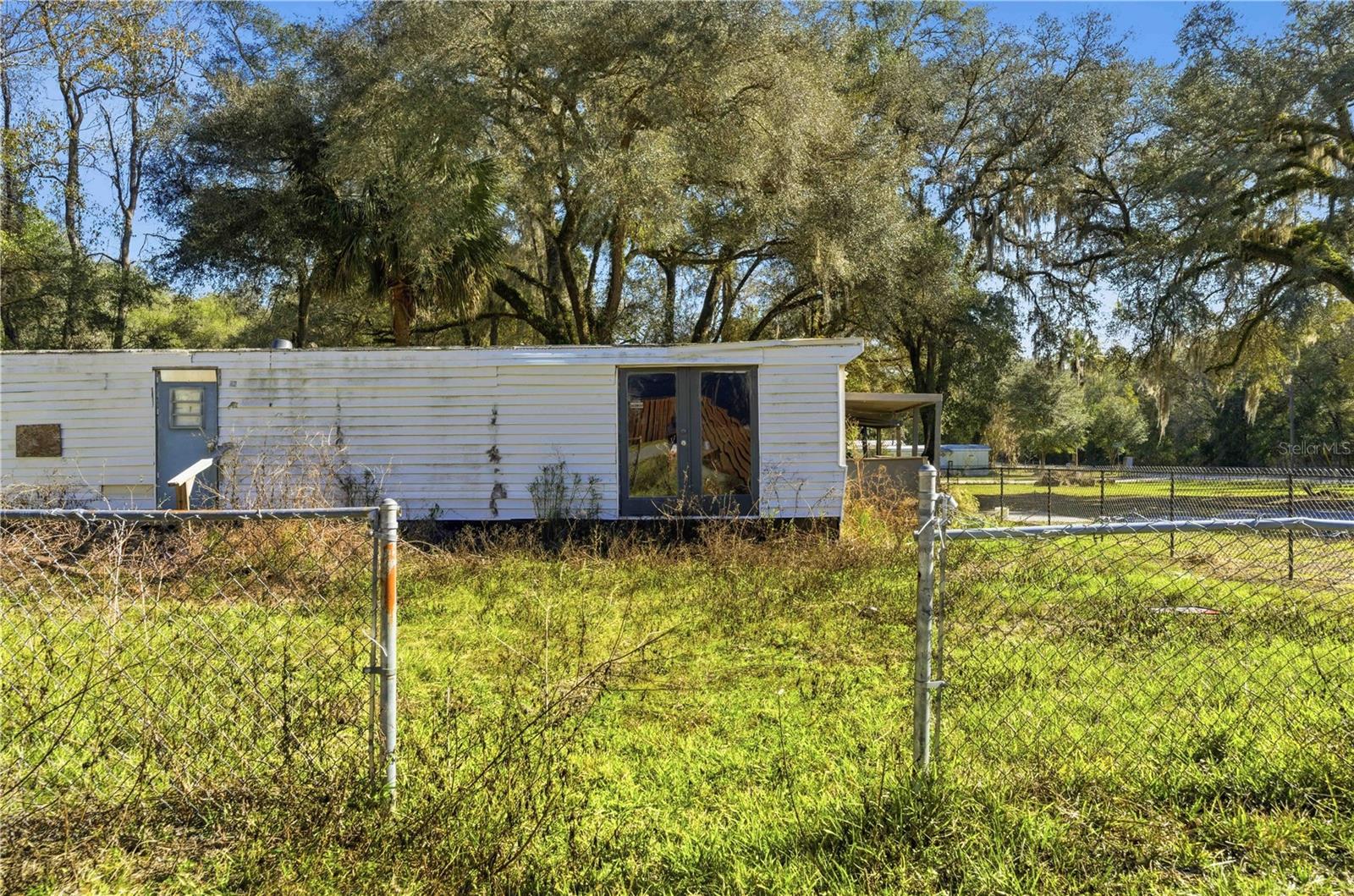 Image 15 of 15 For 4265 Illiana Terrace