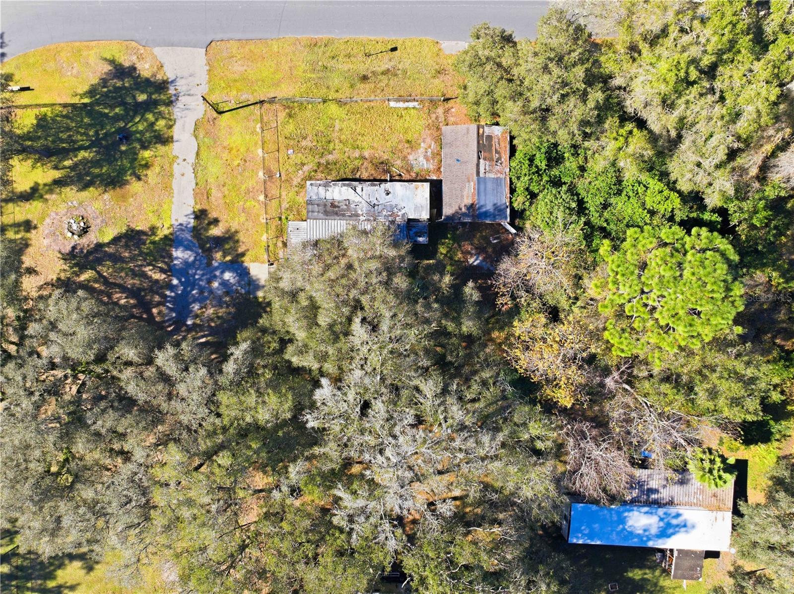 Image 4 of 15 For 4265 Illiana Terrace