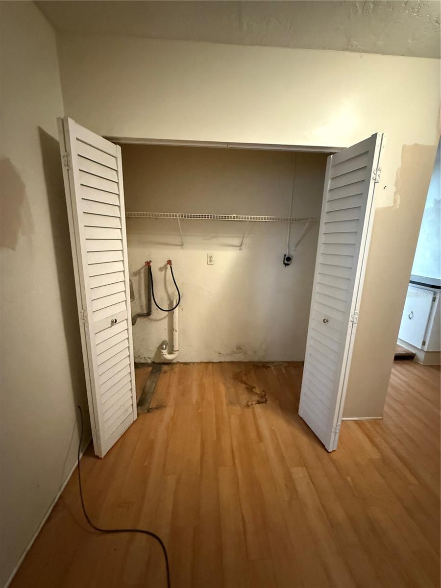 Image 23 of 27 For 5744 17th Avenue N