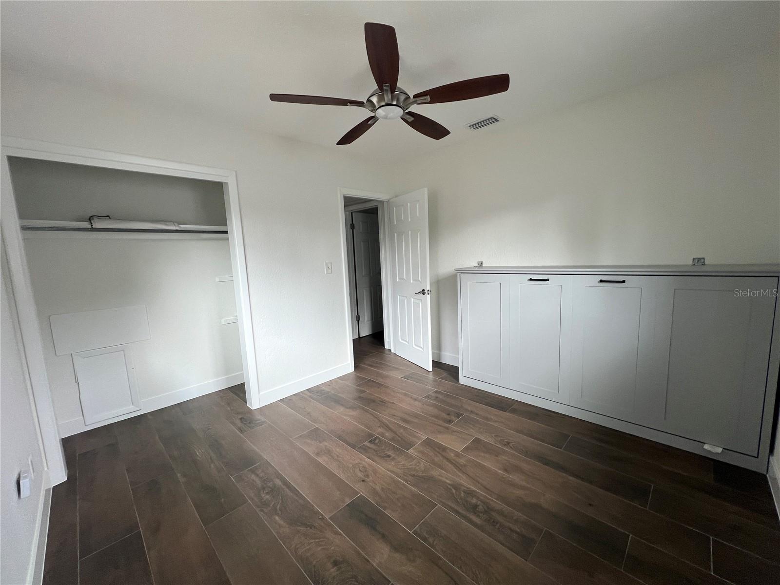 Image 10 of 21 For 5398 27th Avenue N