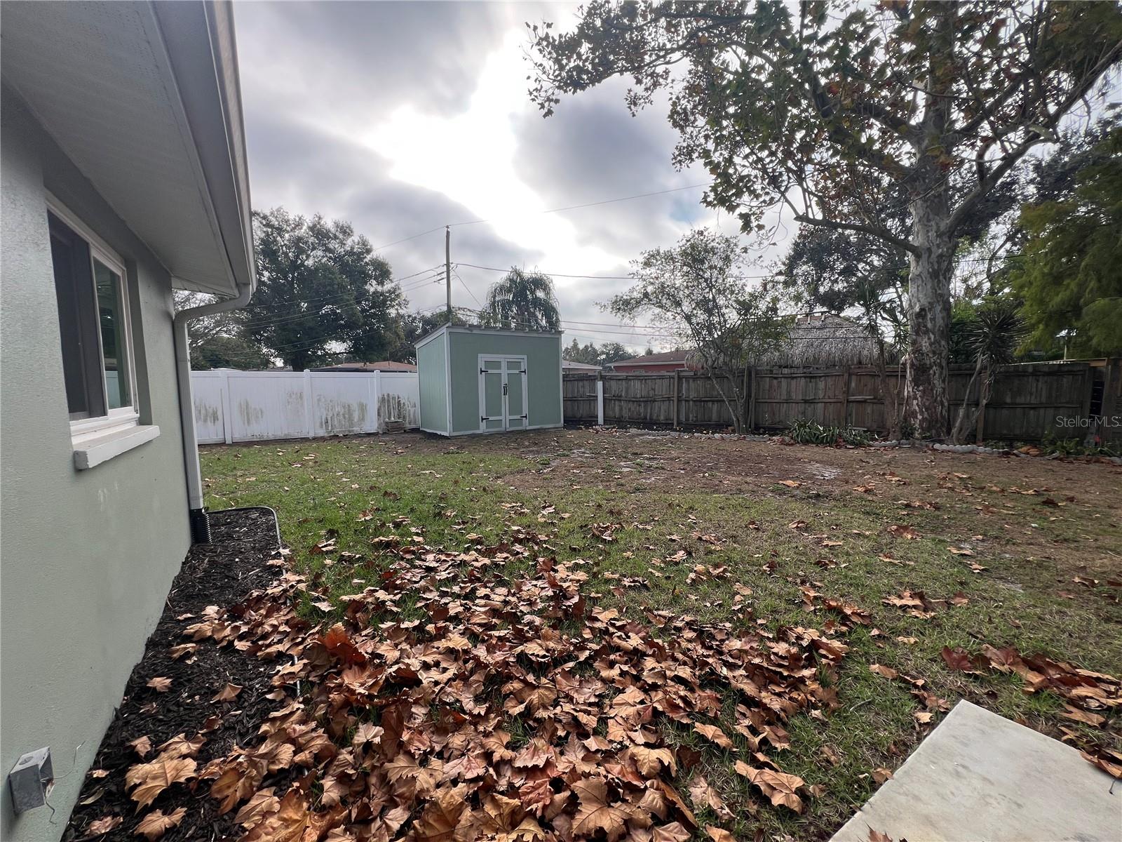 Image 18 of 21 For 5398 27th Avenue N