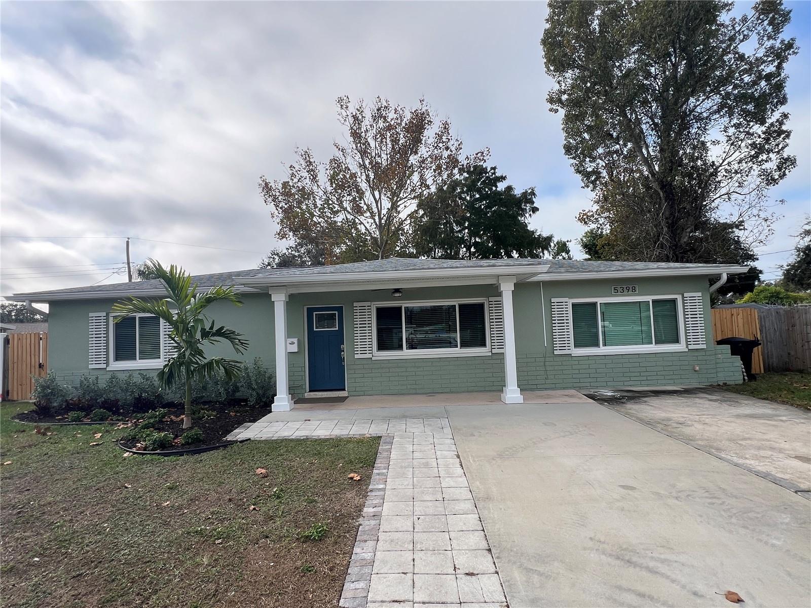 Image 2 of 21 For 5398 27th Avenue N