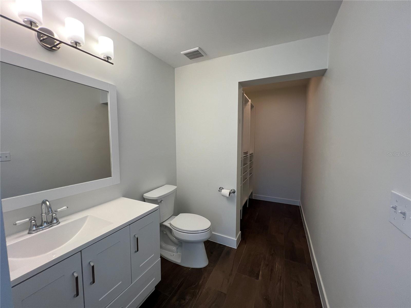 Image 8 of 21 For 5398 27th Avenue N