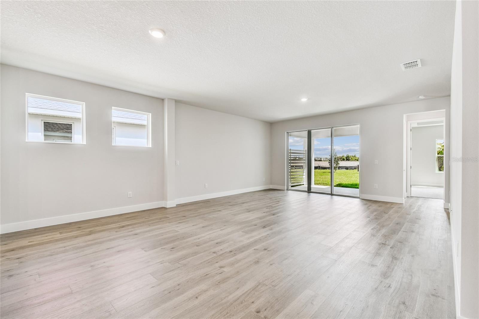 Image 10 of 40 For 11735 Full Moon Loop