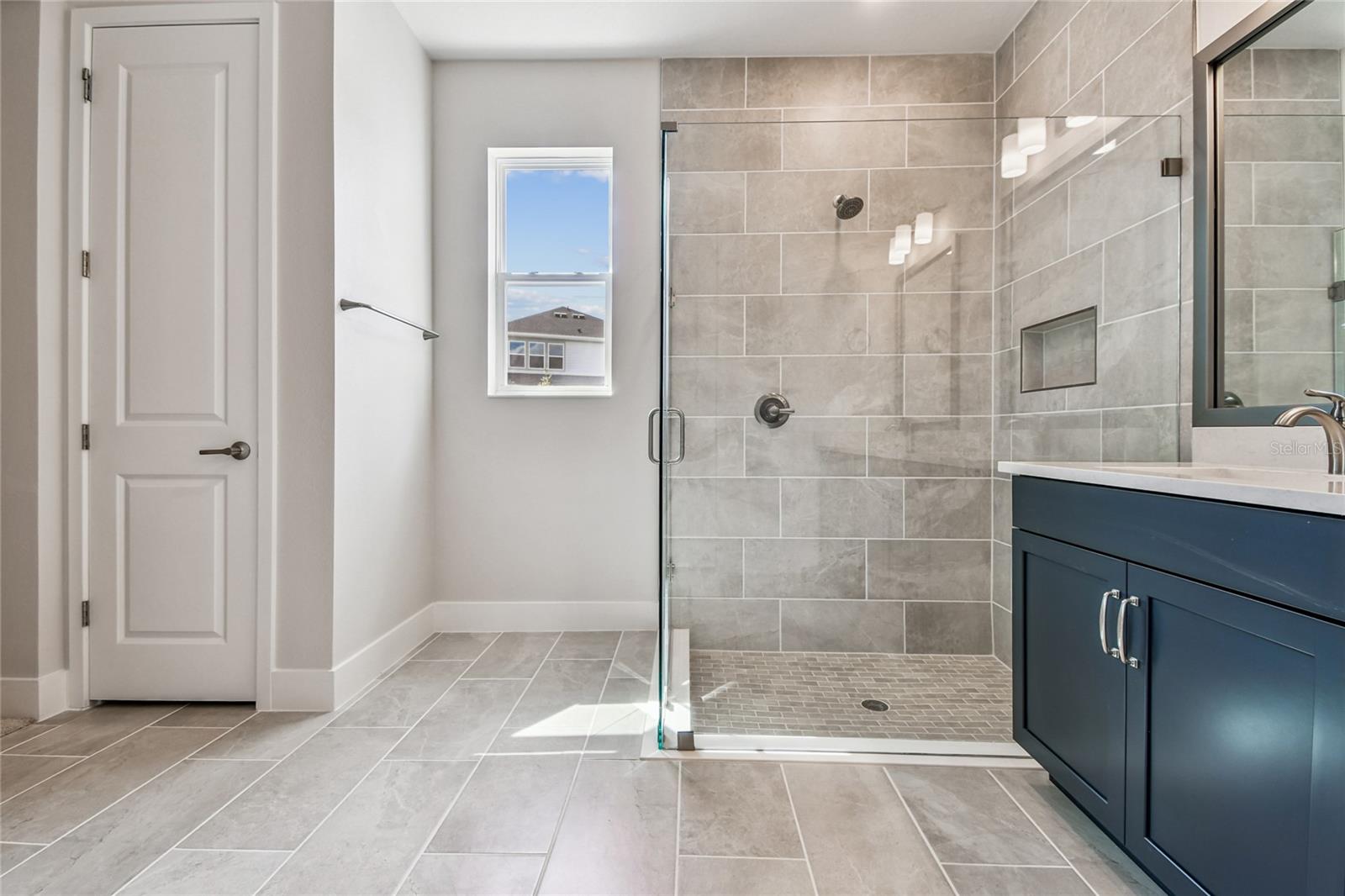 Image 21 of 40 For 11735 Full Moon Loop