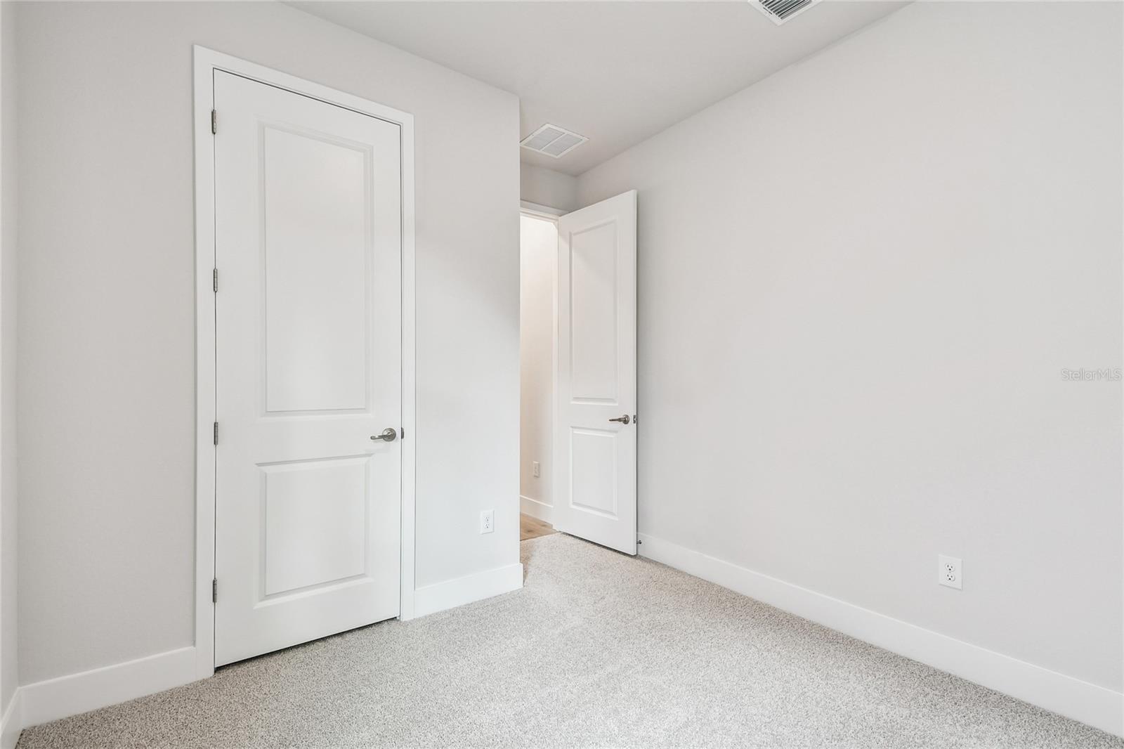 Image 30 of 40 For 11735 Full Moon Loop