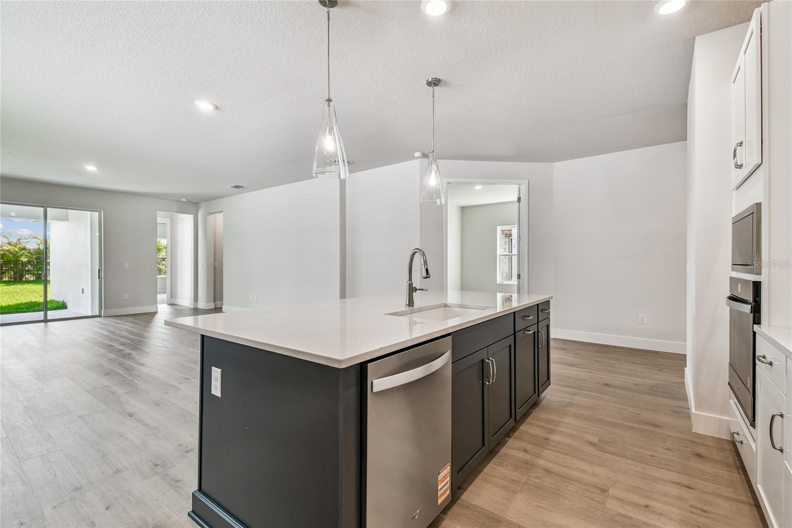 Image 8 of 40 For 11735 Full Moon Loop