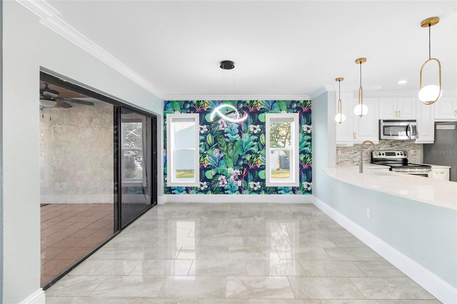 Image 24 of 59 For 4344 Outrigger Lane 4344