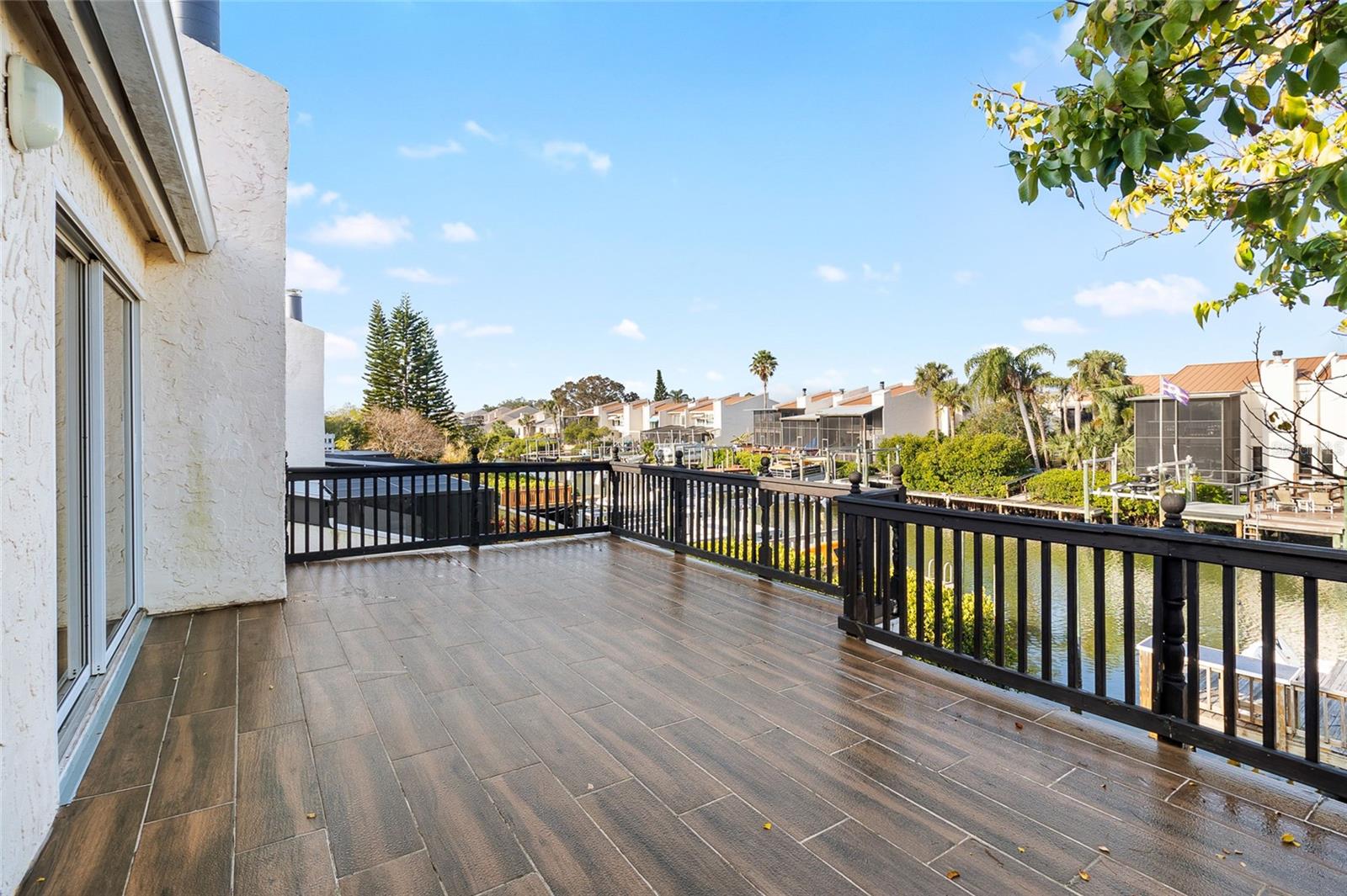 Image 38 of 59 For 4344 Outrigger Lane 4344