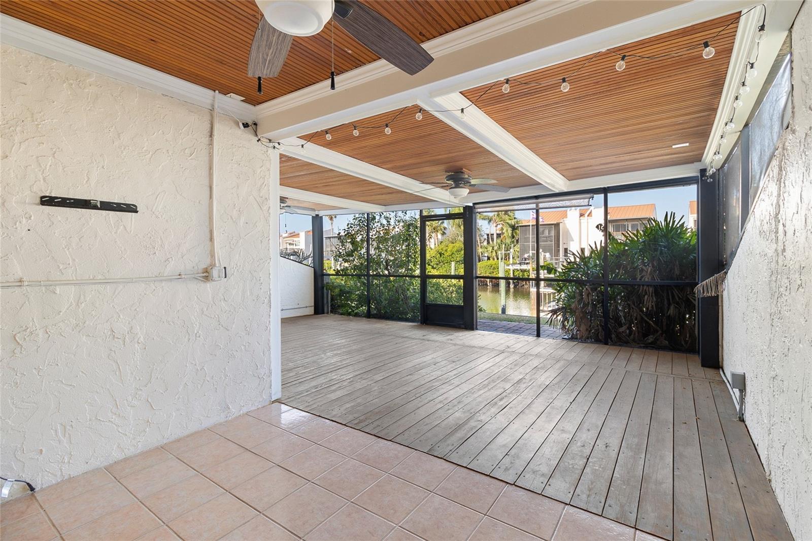 Image 44 of 59 For 4344 Outrigger Lane 4344