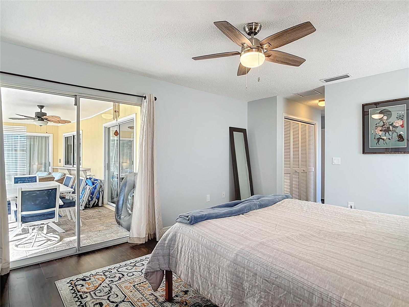 Image 10 of 47 For 10253 Winstead Avenue