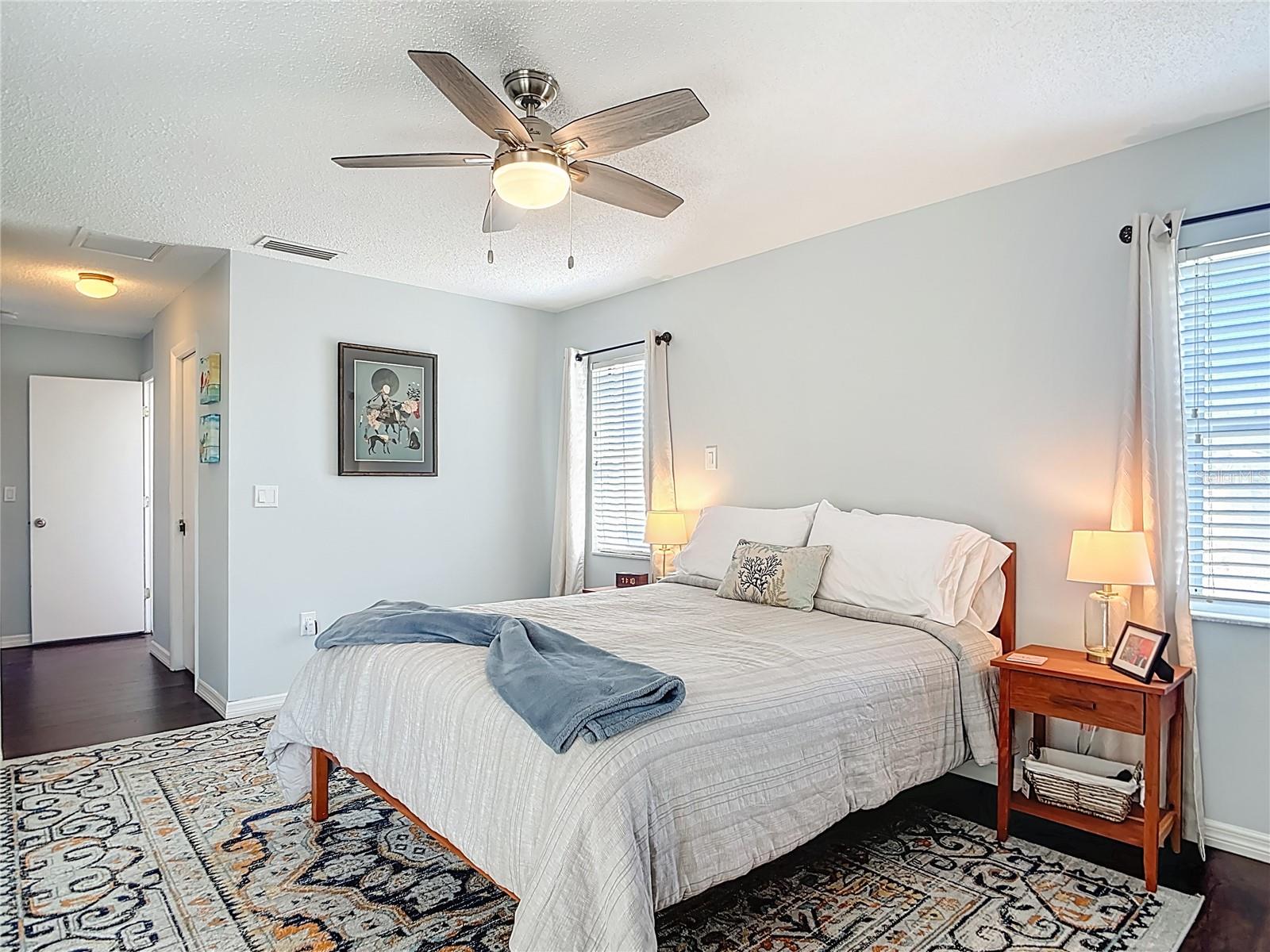 Image 11 of 47 For 10253 Winstead Avenue