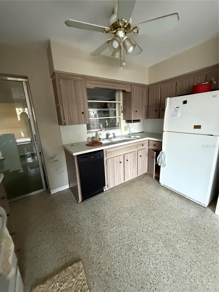 Image 14 of 30 For 6160 30th Avenue N