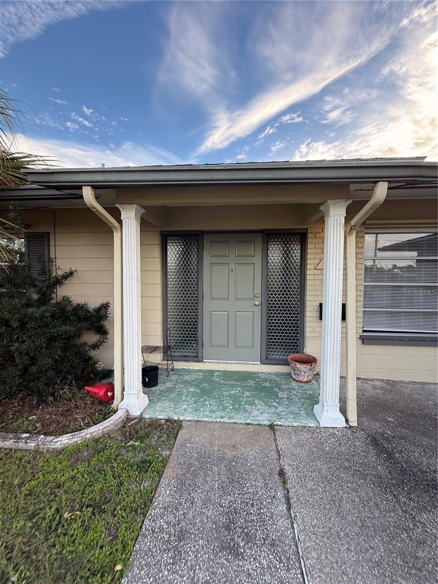 Image 8 of 30 For 6160 30th Avenue N