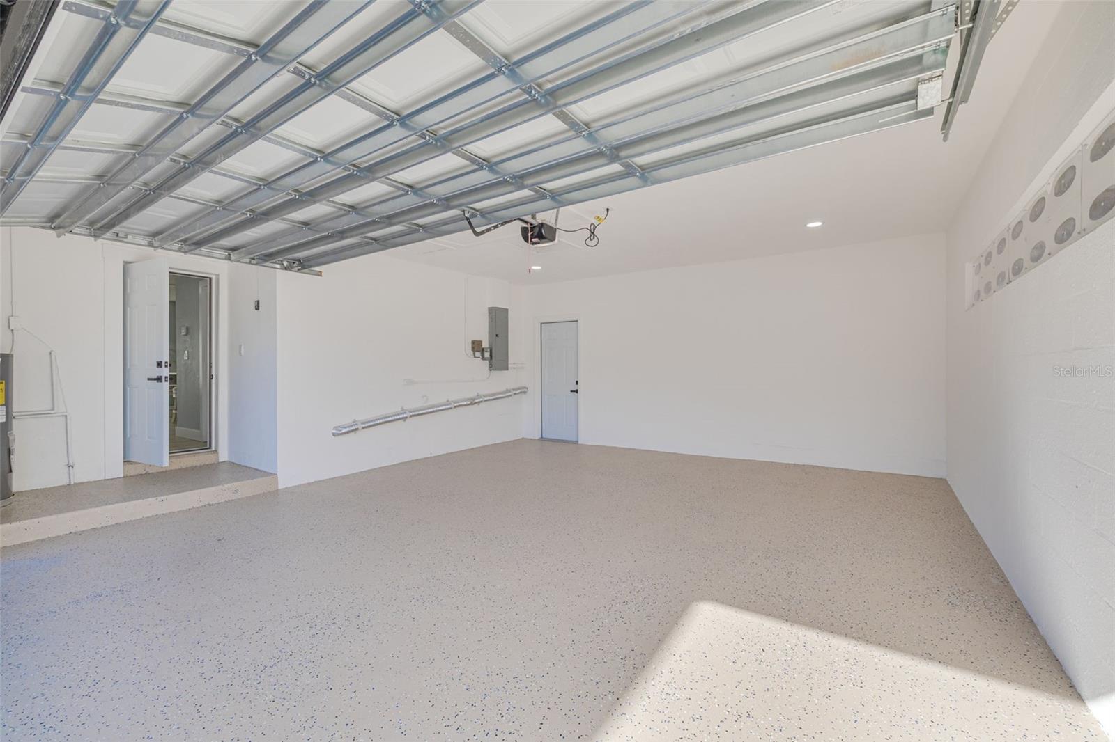 Image 28 of 36 For 1447 Jasmine Way