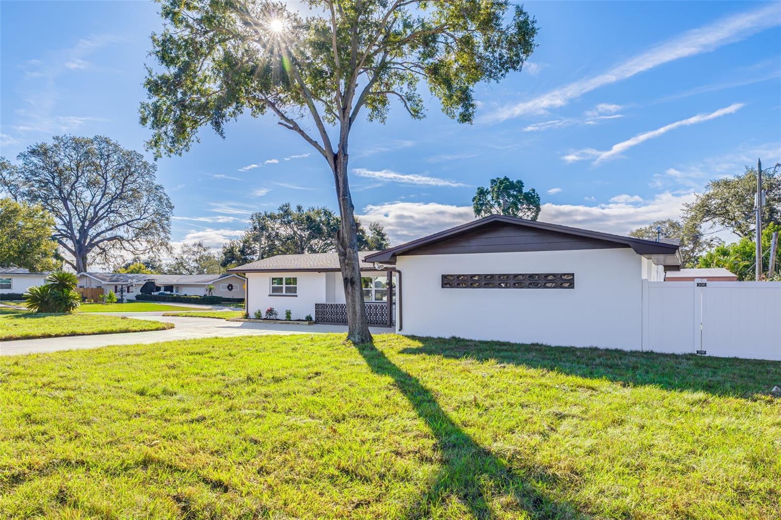 Image 4 of 36 For 1447 Jasmine Way