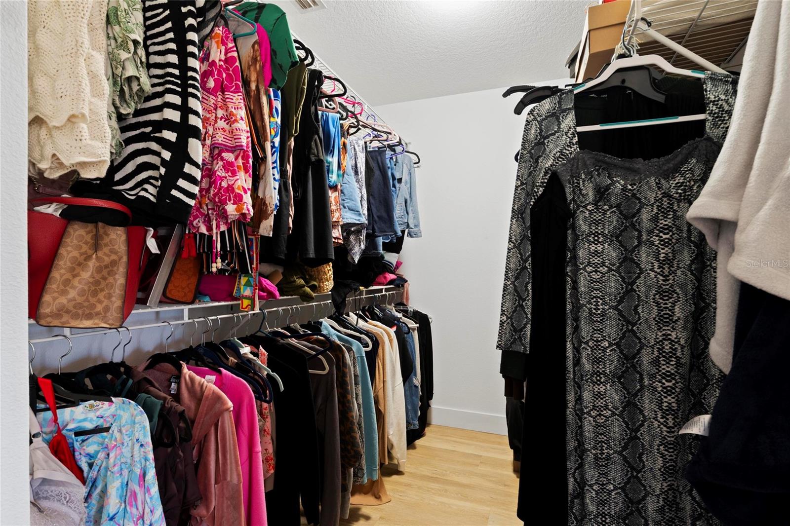 Image 19 of 25 For 1461 Ridge Terrace