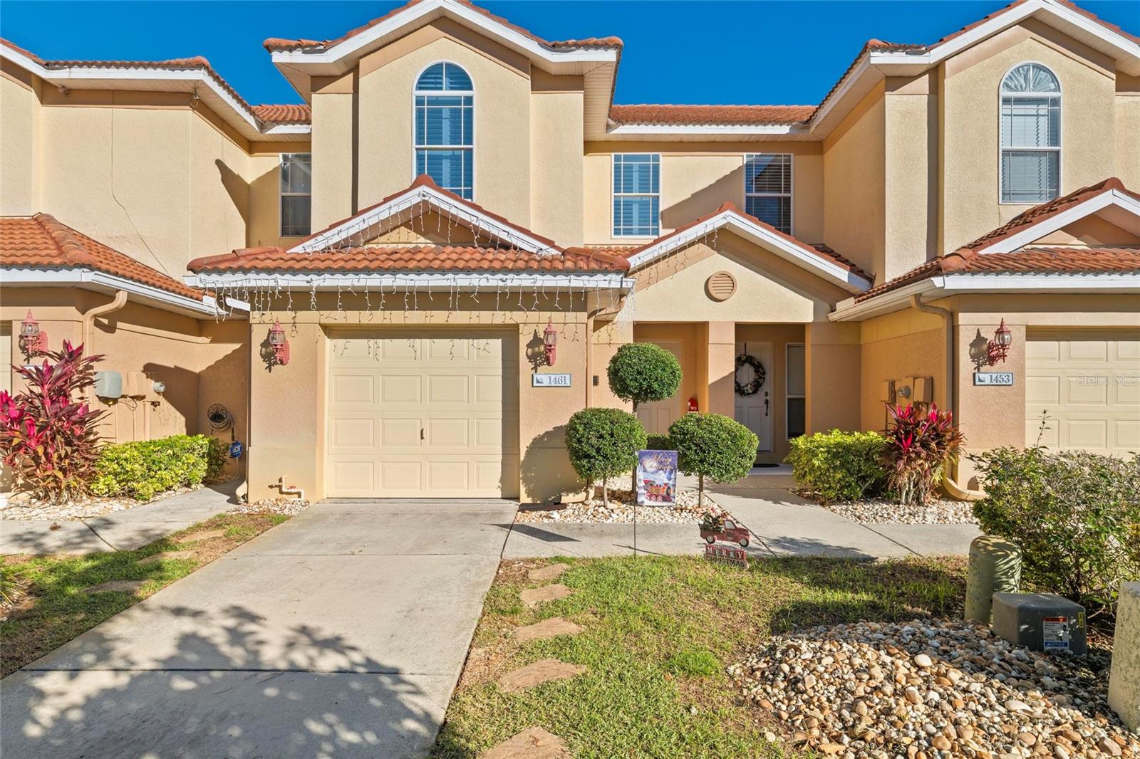 Image 2 of 25 For 1461 Ridge Terrace