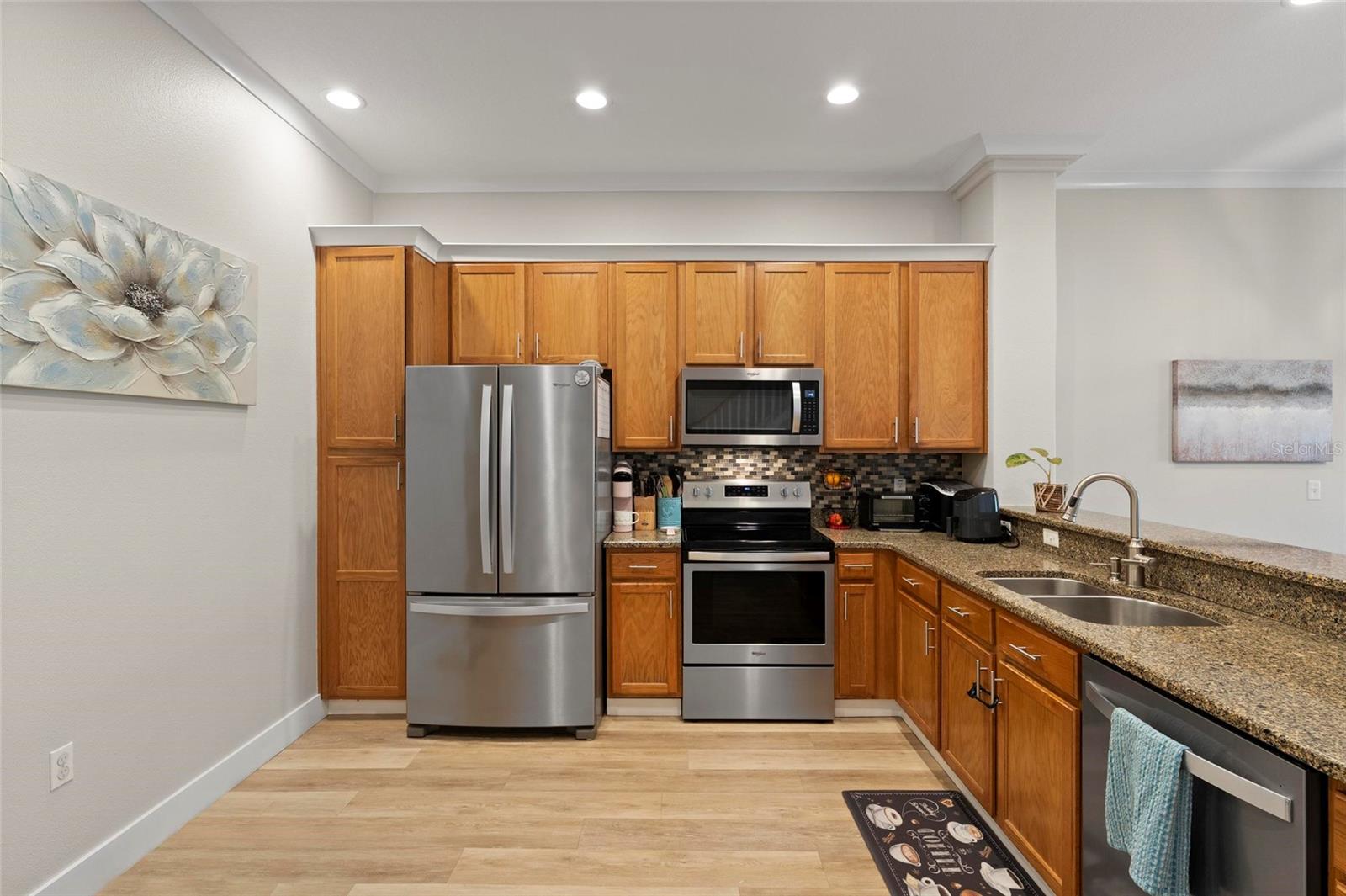 Image 7 of 25 For 1461 Ridge Terrace