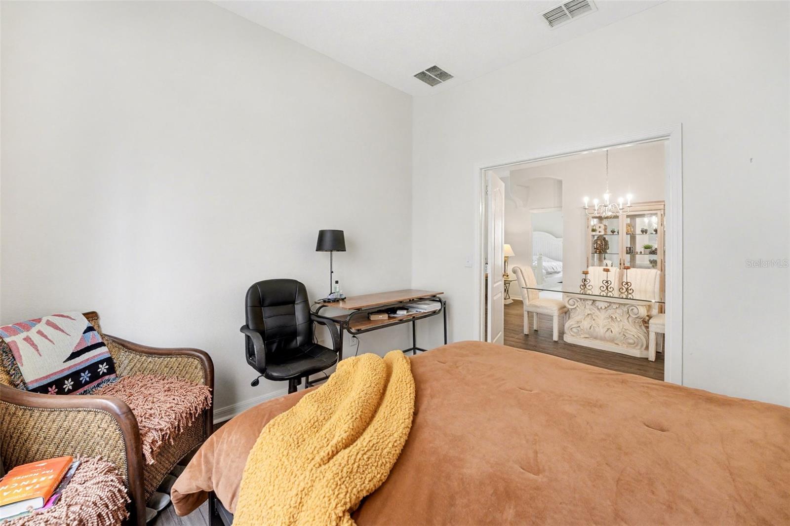 Image 18 of 46 For 937 Tuscan Hills Boulevard