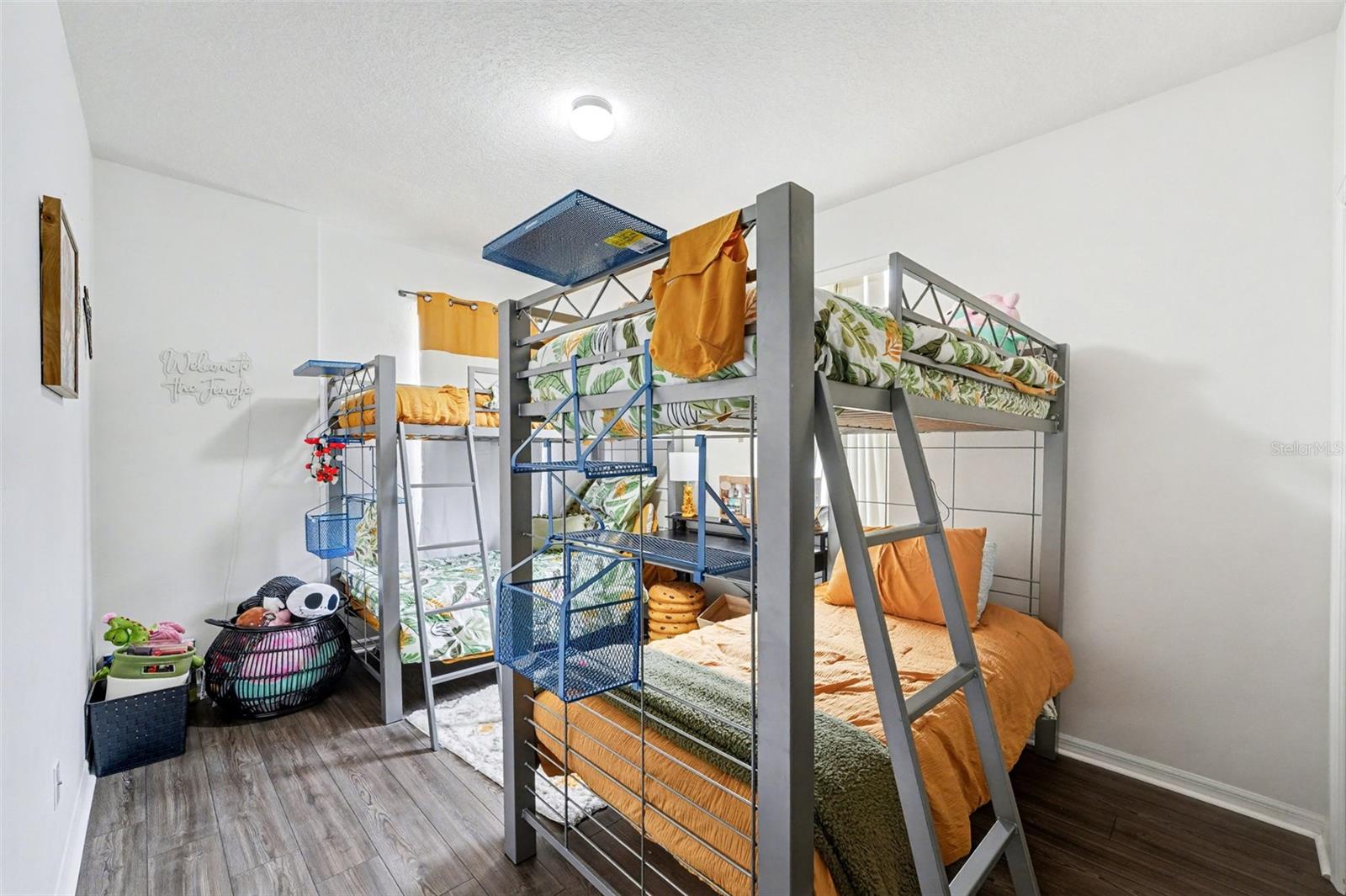 Image 20 of 46 For 937 Tuscan Hills Boulevard