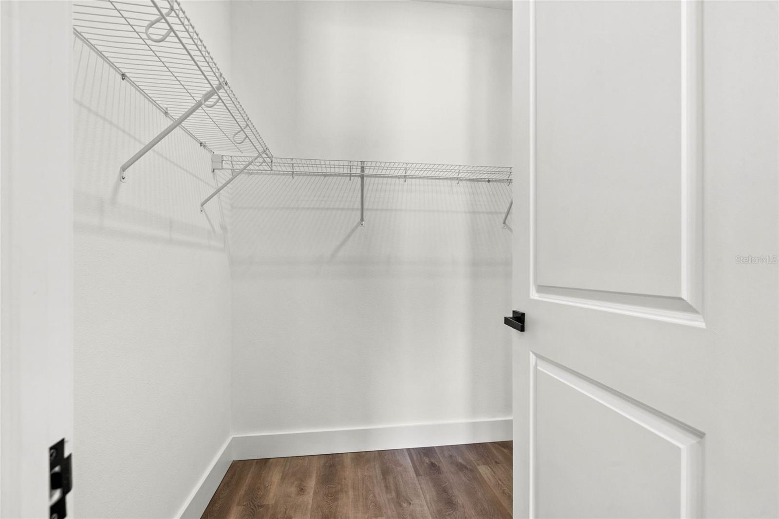 Image 10 of 32 For 121 Warren Avenue 3