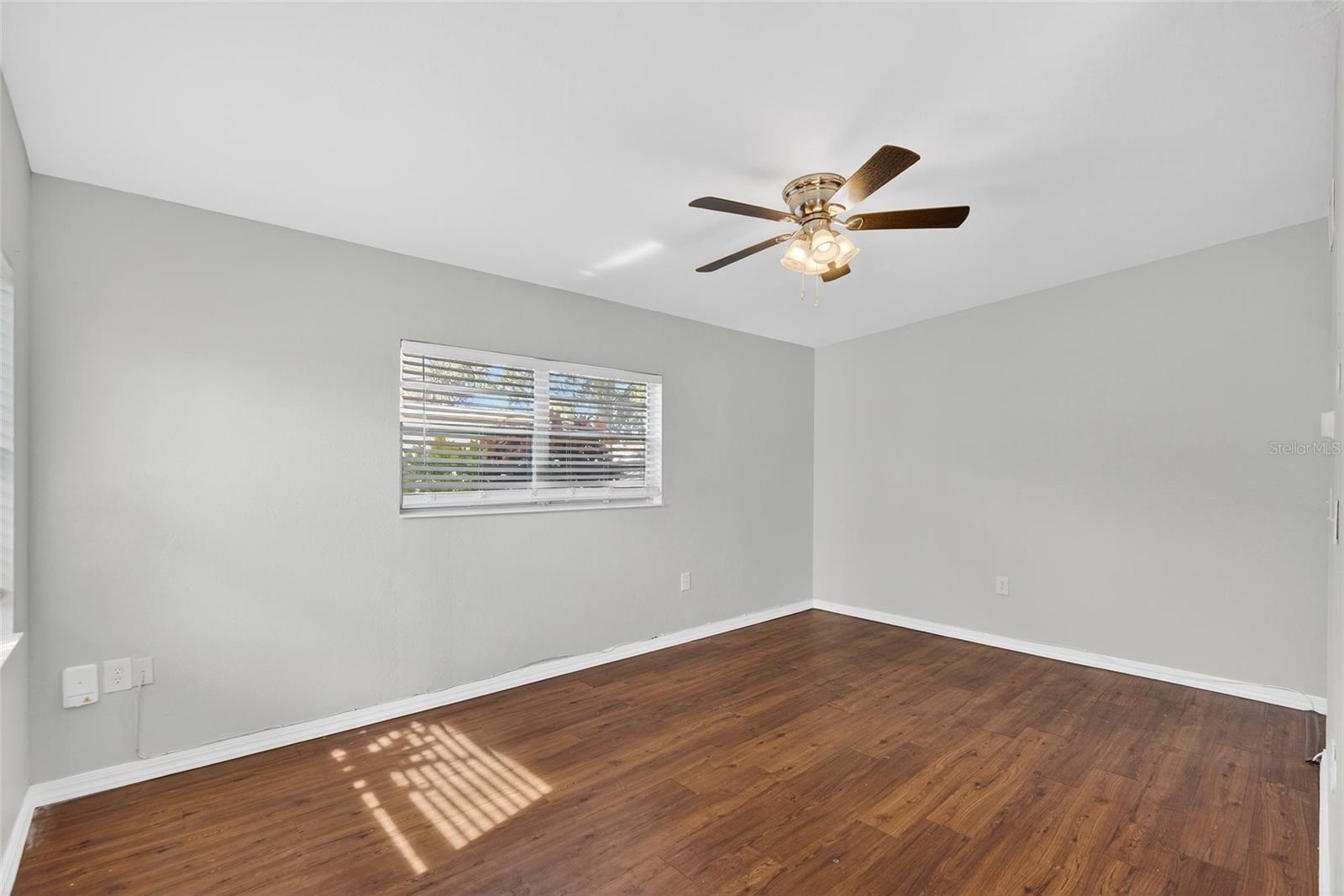 Image 14 of 61 For 1608 Ball Street