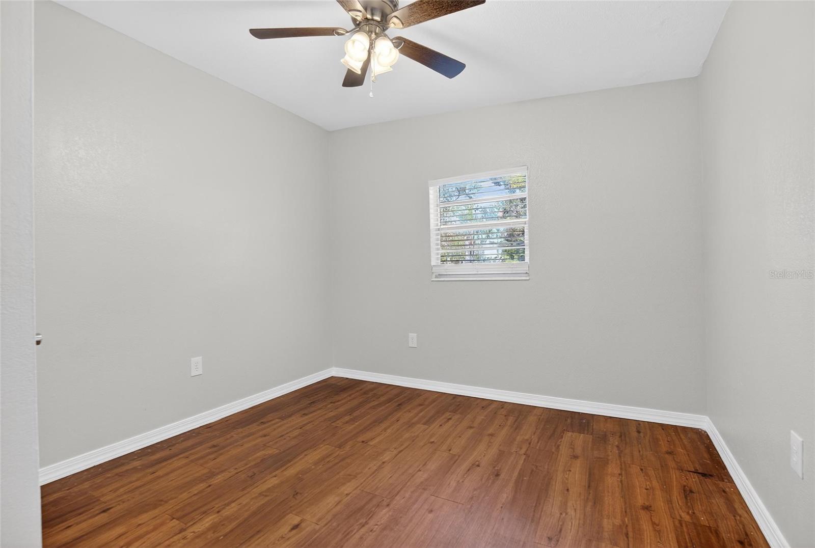 Image 27 of 61 For 1608 Ball Street