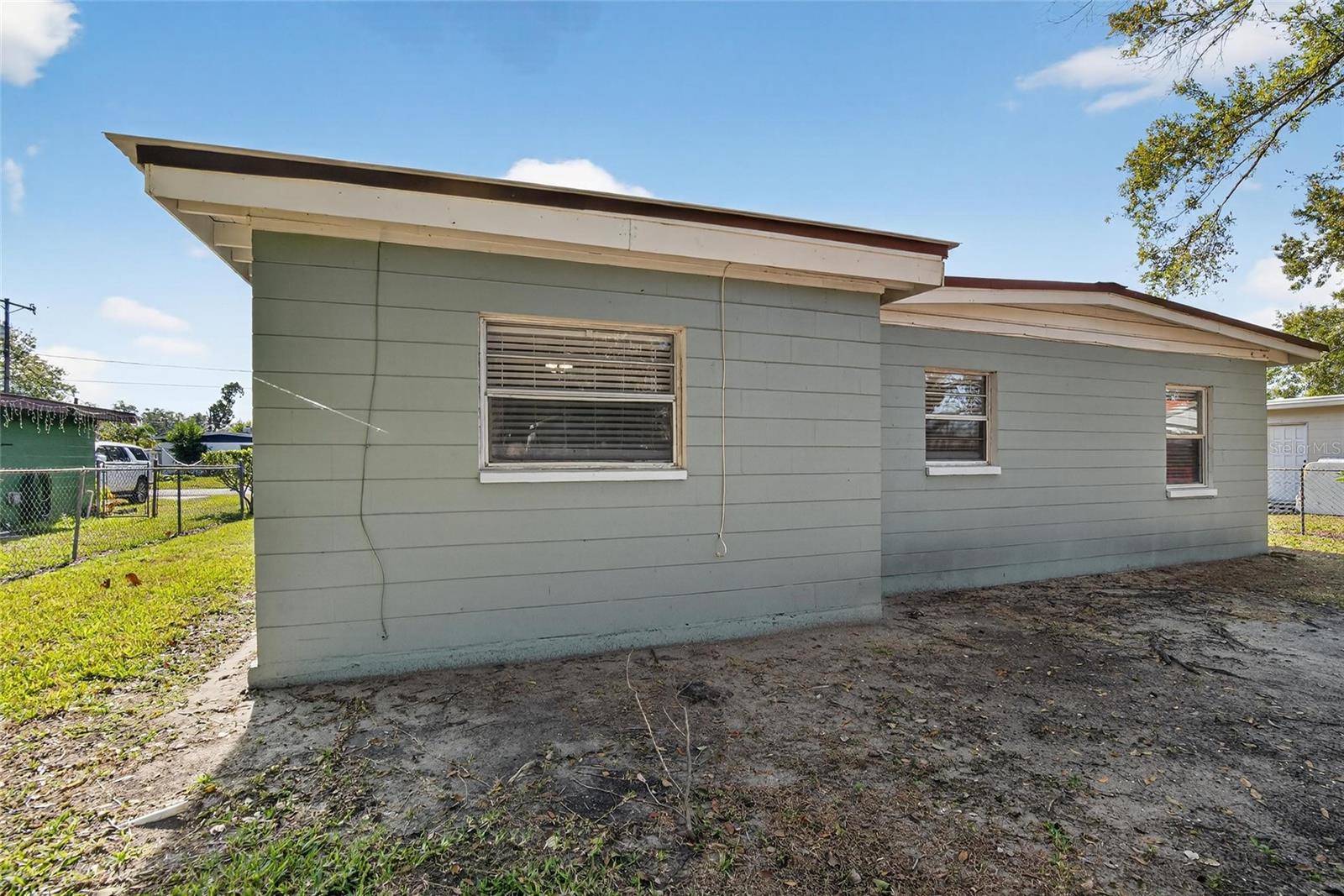 Image 42 of 61 For 1608 Ball Street