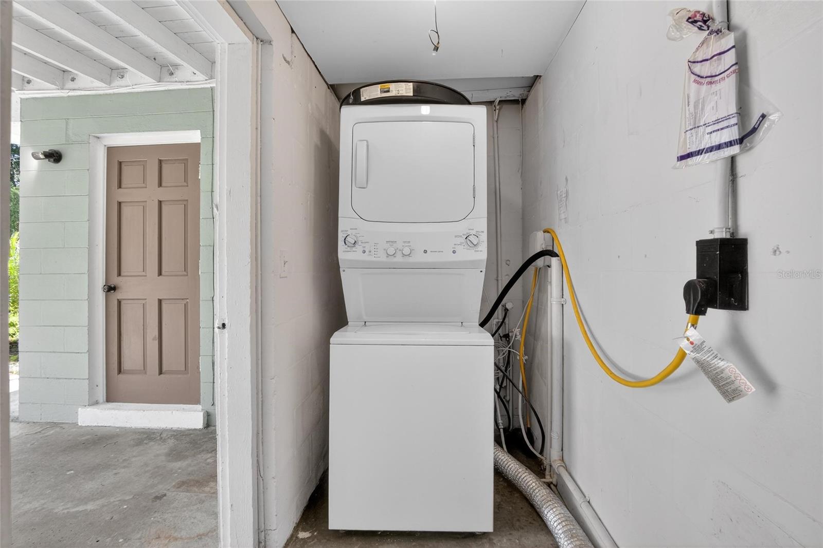 Image 46 of 61 For 1608 Ball Street