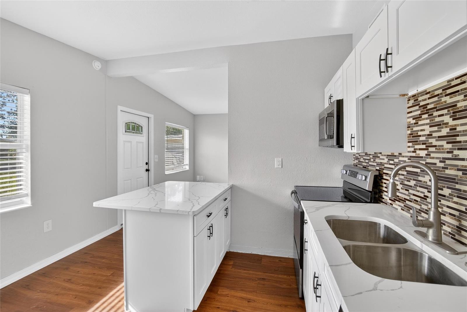 Image 8 of 61 For 1608 Ball Street